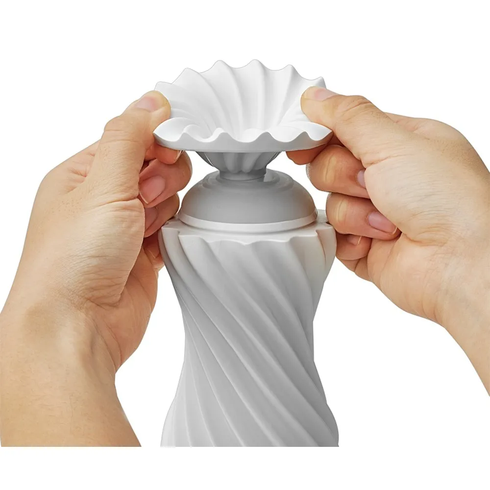 Tenga Flex Silky White Masturbator - Image 4
